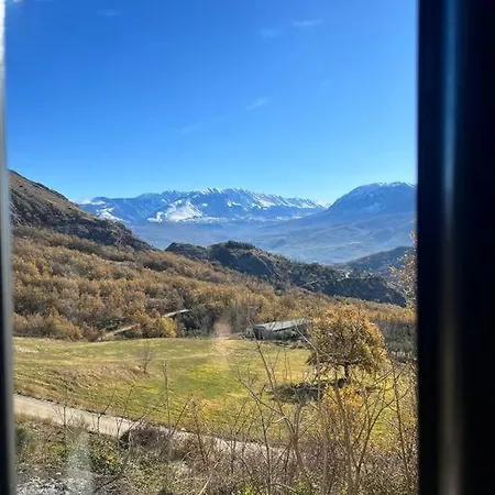 Abruzzo With Spectacular Views Nyaraló *