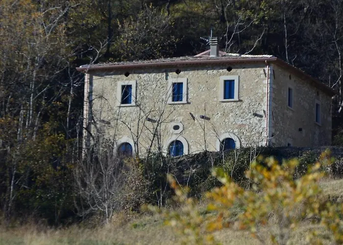 Abruzzo With Spectacular Views Pescosansonesco